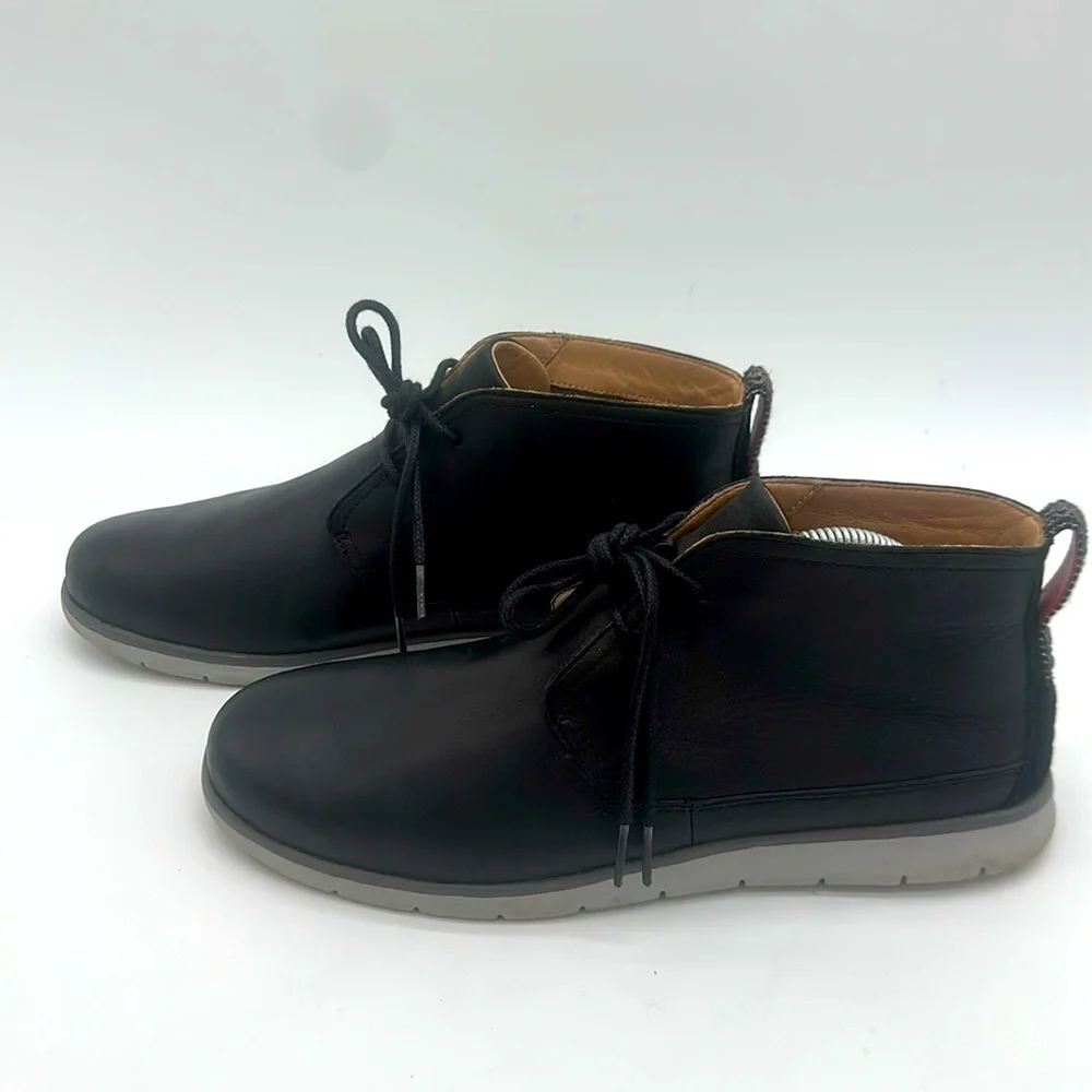 UGG Freamon Waterproof Chukka Ankle Leather Boots Black 1017277 Mens Size 9.5
